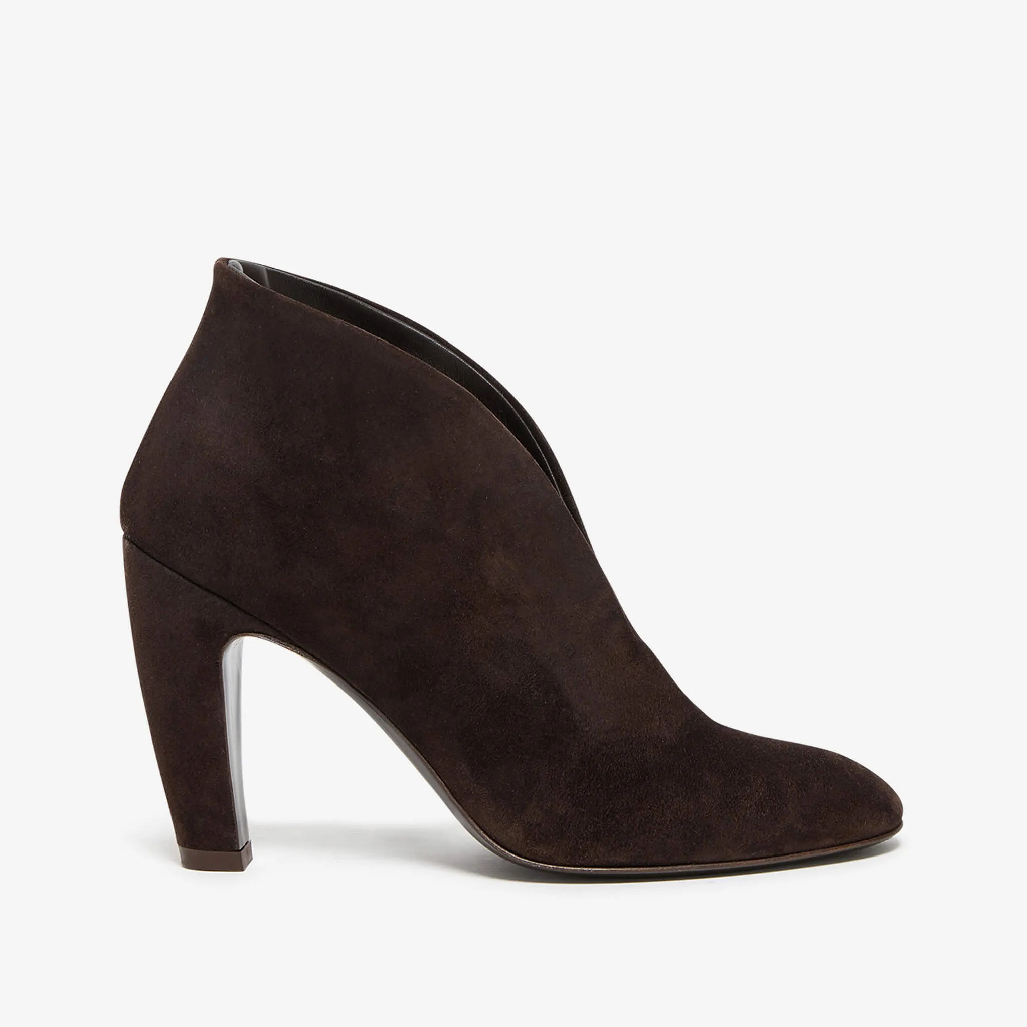 Antistia | Women's suede lamb ankle boot