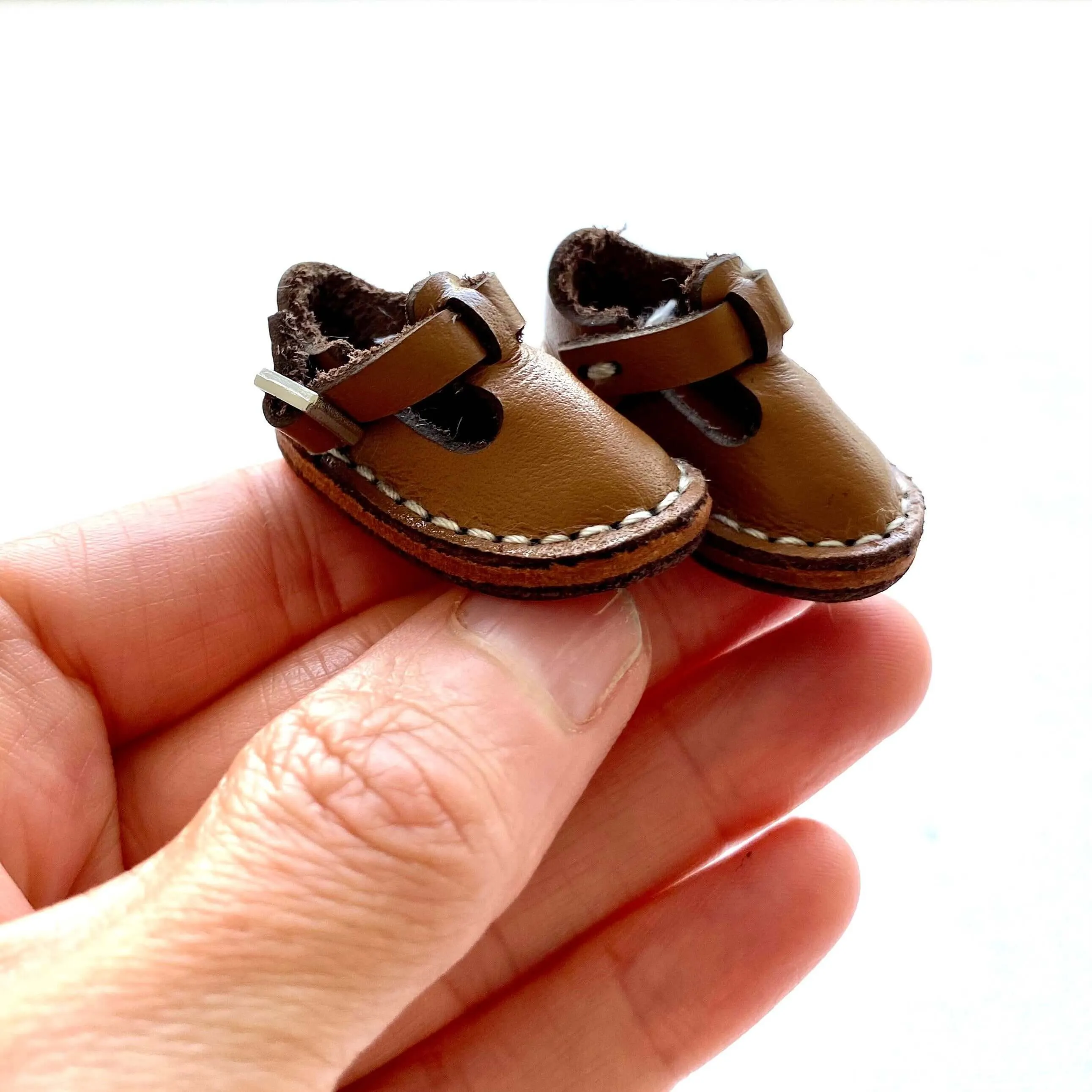 Brown leather doll shoes Blythe Vintage doll shoes 34mm