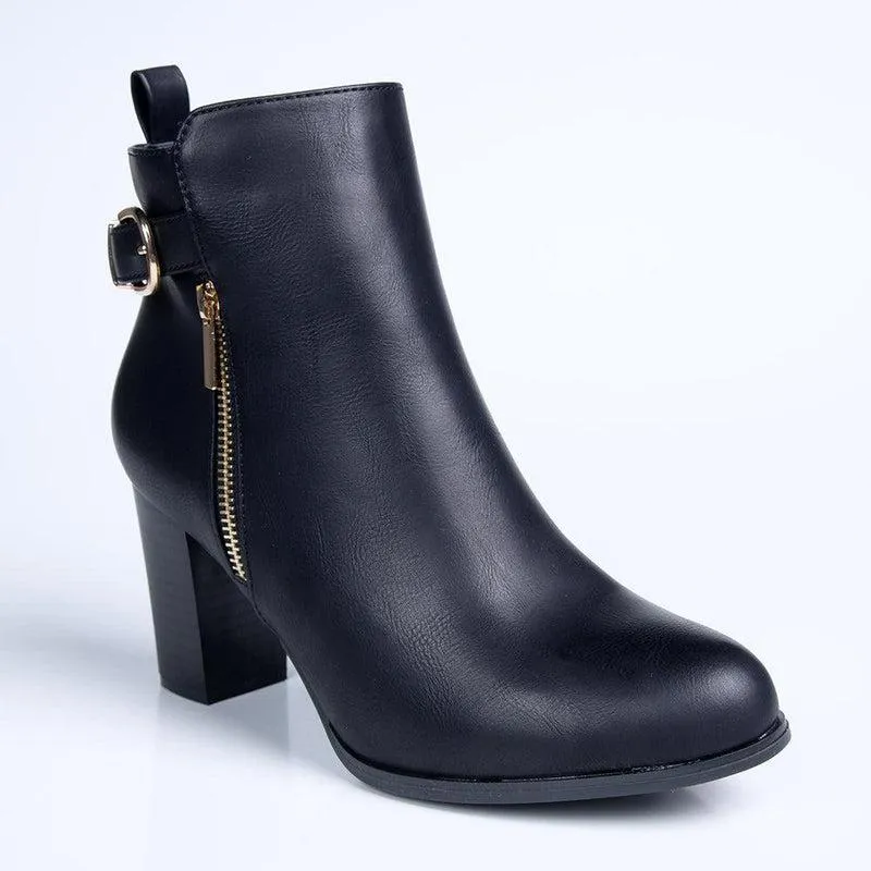 Madison Buzby Block Heel Ankle Boot - Black